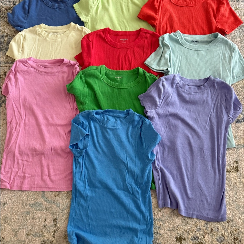 10 Plain Women’s Tees Old Navy and Target (BUNDLE)